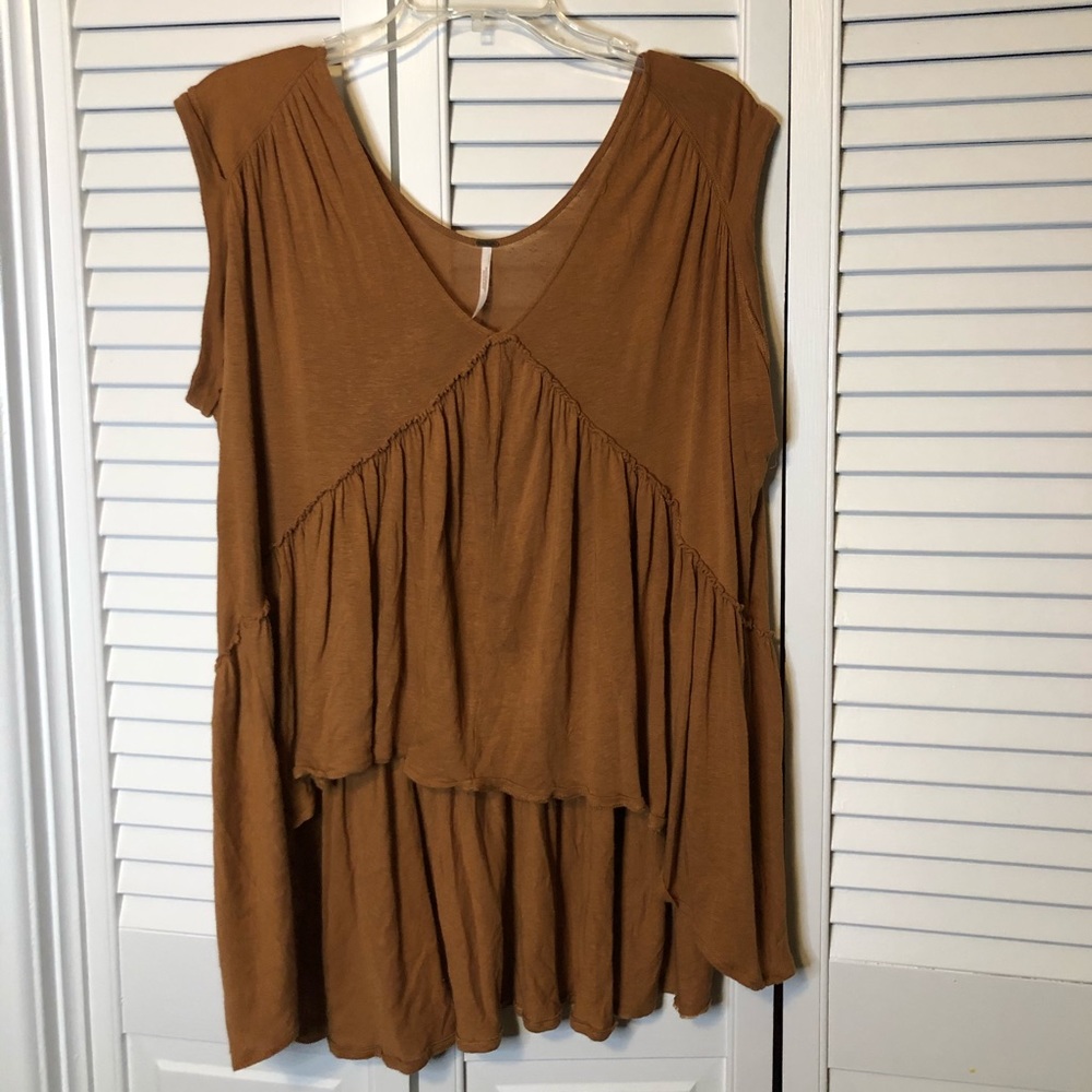 flowy top